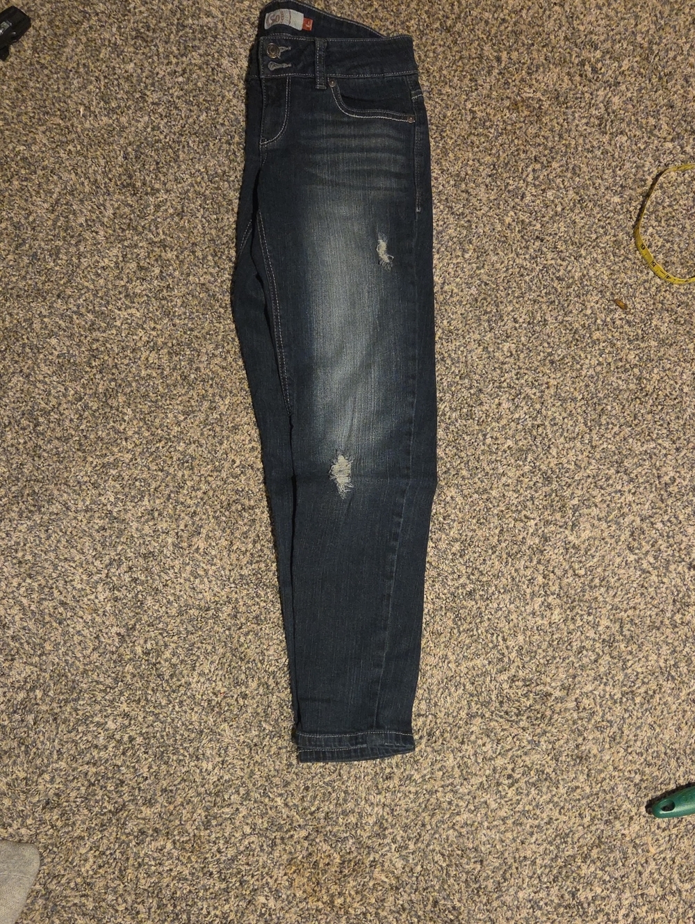 Women’s Dark Blue Distressed Skinny Crop Jeans